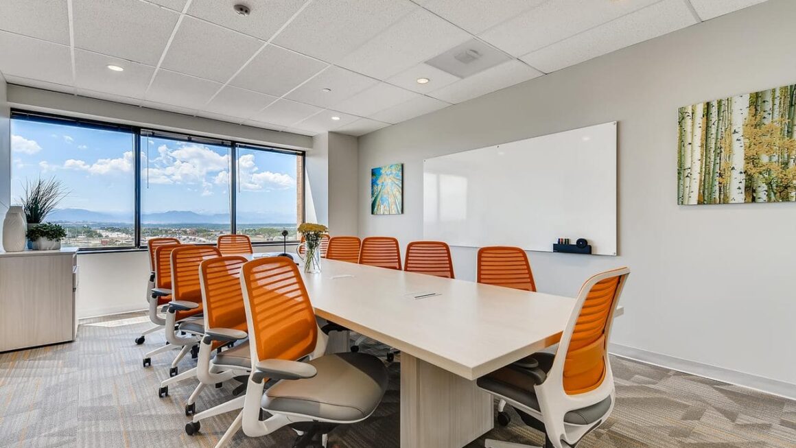 Navigating the Office Space Rental Market: Tips for Finding Your Ideal Workspace