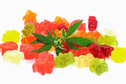 How Many THC Gummies Should I Take to Relax?