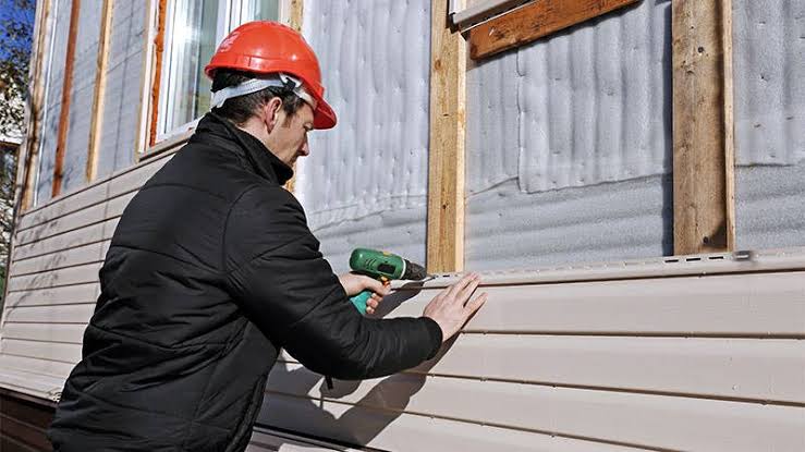 Special Improvements for Vinyl Siding: Turning Common Exteriors into Masterpieces